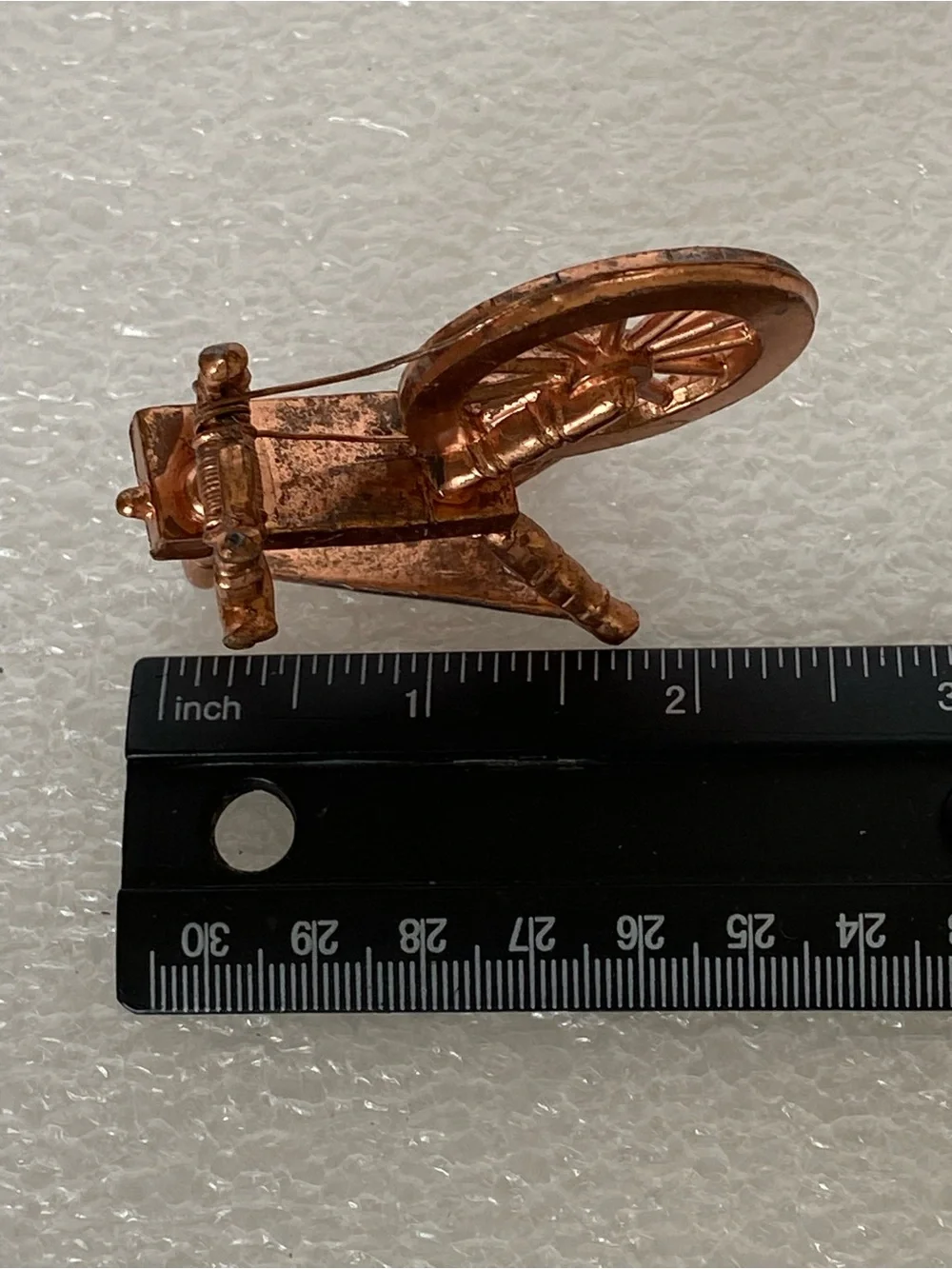 Vintage Dollhouse Miniature Die-Cast Metal Spinning Wheel